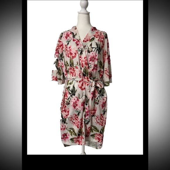 Show Me Your MUMU Intimates Brie Rose Robe One Size - Picture 2 of 7